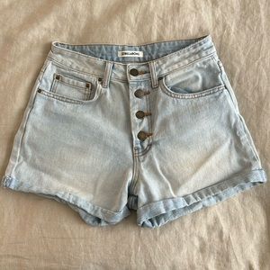 Billabong Shorts